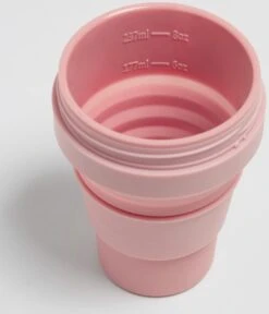 STOJO - Opvouwbare Beker - To Go - Roze - 237ml (8oz) - Herbruikbaar -Keukenbenodigdheden Winkel 1028x1200