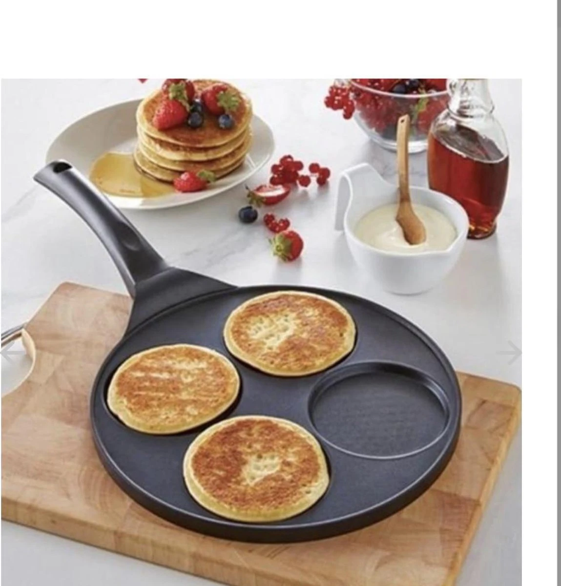 Kadirelli - Pannenkoekenpan - Pancake Maker - Pannenkoekenmaker - Marmeren Anti Aanbaklaag - Geschikt Voor 4 Stuks 1 Kadirelli - Pannenkoekenpan - Pancake Maker - Pannenkoekenmaker - Marmeren Anti Aanbaklaag - Geschikt Voor 4 Stuks