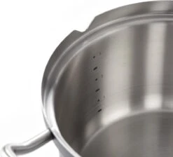 BK Q-linair Master Black Kookpannenset - 4-delig - Veilig Afgietsysteem - Inductie 21 BK Q-linair Master Black Kookpannenset - 4-delig - Veilig Afgietsysteem - Inductie -Keukenbenodigdheden Winkel 1200x1089 5