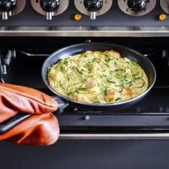 GreenPan Cambridge Hapjespan Met Deksel 24cm - Zwart - Inductie - PFAS-vrij -Keukenbenodigdheden Winkel 1200x1200 1031