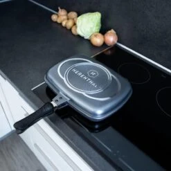 Herenthal Dubbele Grillpan - Ø 28 Cm - Koekenpan - Keramische Pan - Marmeren Coating Met Antiaanbaklaag - PFAS & PFOA Vrij - Pan - Grill - Vermindert Geur, Rook En Oliespatten - Zilver -Keukenbenodigdheden Winkel 1200x1200 1039