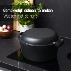 Daumonet Ducasse Gietijzeren Double Use Braadpan - Combi Sudderpan Zwart - 2-in-1 Bak- En Braadpan - PFAS & PFOA Vrij - Rond - Ø 26 Cm - 4,4 Liter - Emaille - Alle Warmtebronnen - Elektrisch - Gas - Halogeen - Inductie - Keramisch -Keukenbenodigdheden Winkel 1200x1200 1202