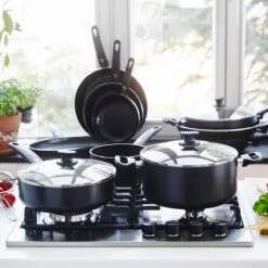 GreenPan Cambridge Koekenpannenset Ø 20cm + Ø 28cm - Zwart - Inductie - PFAS-vrij 35 GreenPan Cambridge Koekenpannenset Ø 20cm + Ø 28cm - Zwart - Inductie - PFAS-vrij -Keukenbenodigdheden Winkel 1200x1200 1406