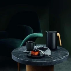 Nordic Kitchen Thermoskan - 1 Liter - Zwart - Eva Solo 10 Nordic Kitchen Thermoskan - 1 Liter - Zwart - Eva Solo -Keukenbenodigdheden Winkel 1200x1200 176