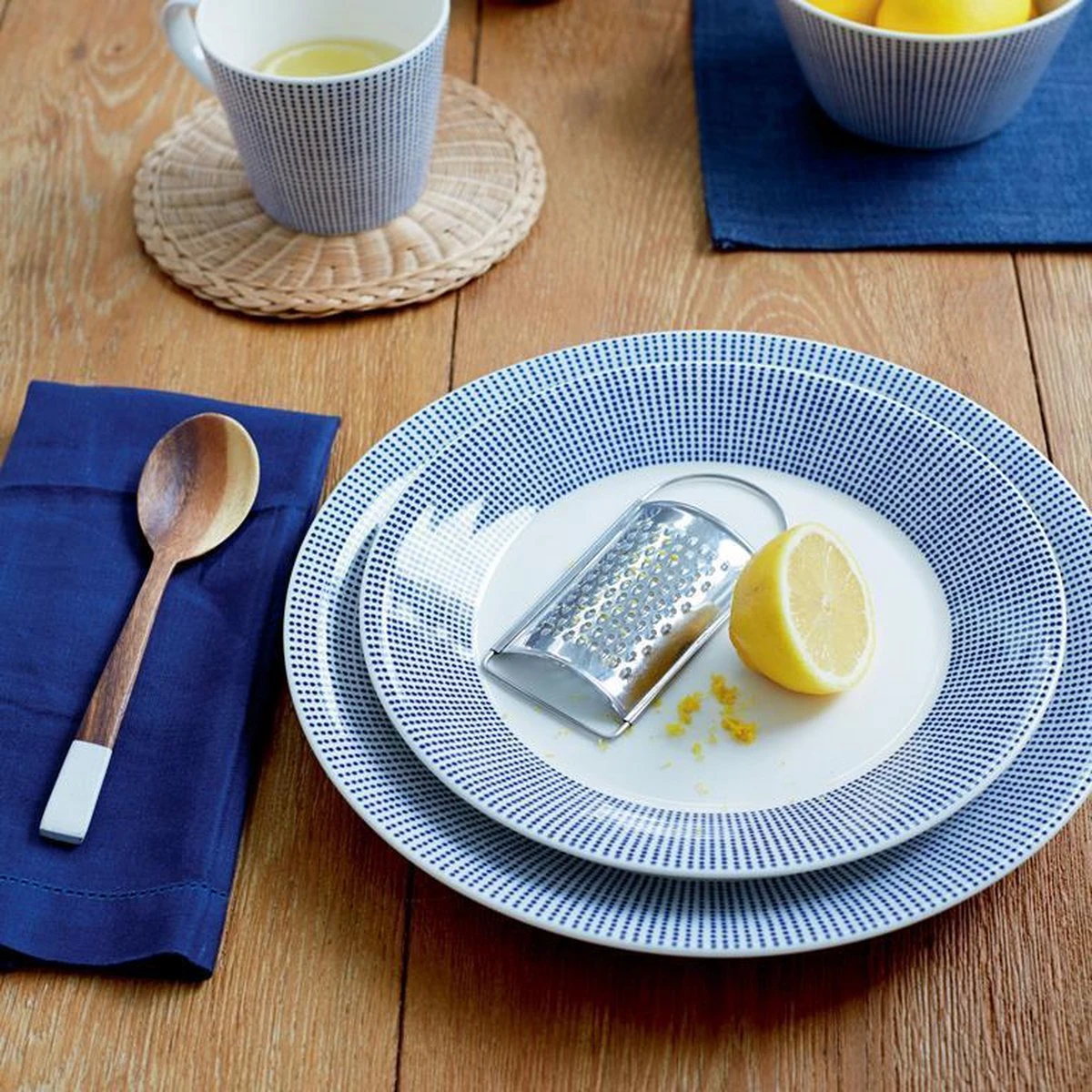 Royal Doulton Pacific - 6x Mok / Beker - Porselein - Wit / Blauw - 450 Ml - Set Van 6 Mokken 4 Royal Doulton Pacific - 6x Mok / Beker - Porselein - Wit / Blauw - 450 Ml - Set Van 6 Mokken - Afbeelding 4