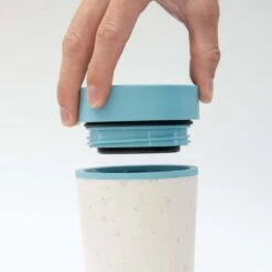 Circular & Co - Travel Mug - Koffiebeker To Go - Coffee To Go Beker - 340 Ml - Crème - Zwart - 12oz - Duurzaam -Keukenbenodigdheden Winkel 1200x1200 235