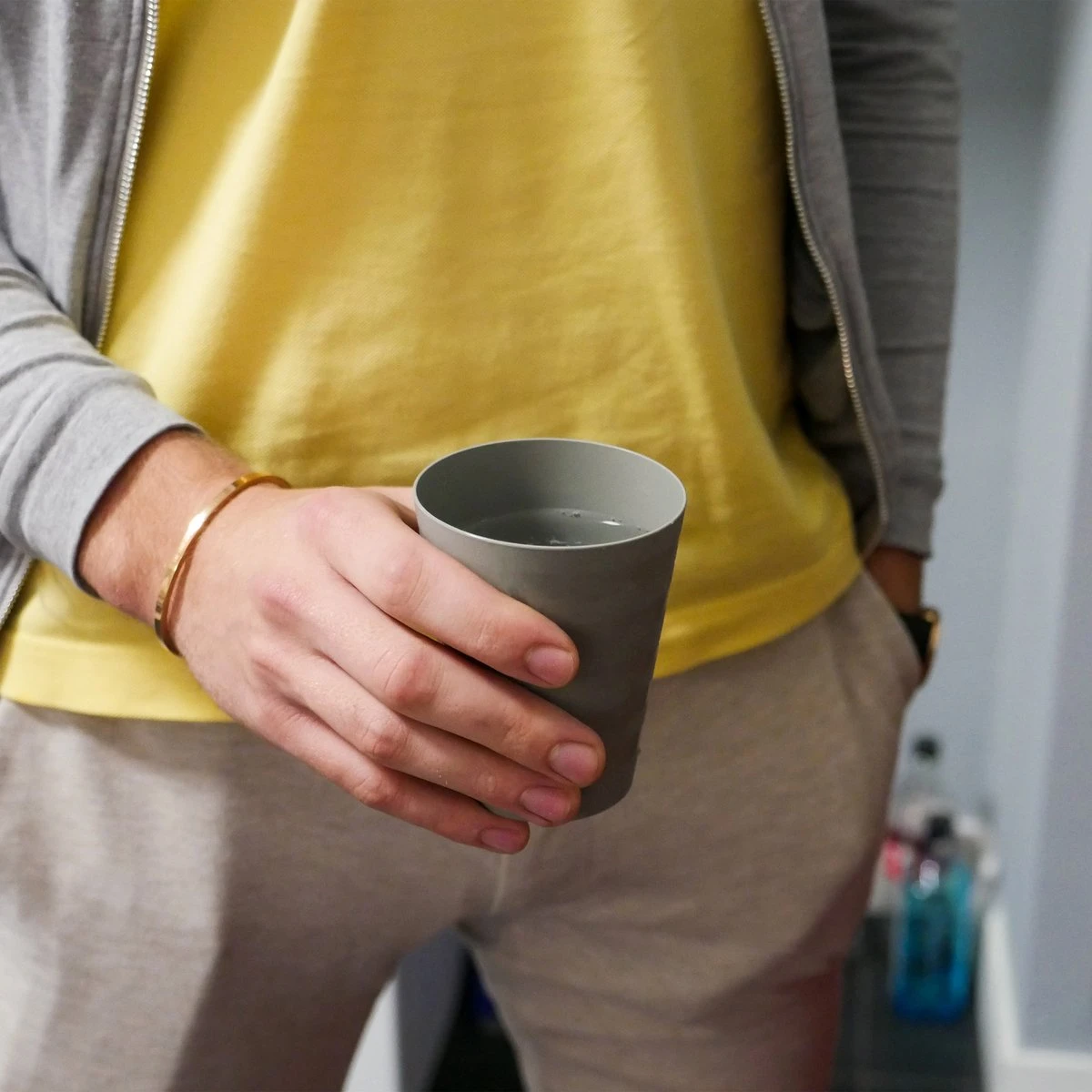 Luxe Herbruikbare Drinkbekers Van In Round – 5 Stuks – Grijs – Plastic / Kunststof – Drinkbeker Voor Volwassenen En Kinderen – Alternatief Voor Wegwerp Bekers – Drink Beker – Limonadeglazen Sapglazen – Camping Servies – Onbreekbare Glazen – Beerpong 9 Luxe Herbruikbare Drinkbekers Van In Round – 5 Stuks – Grijs – Plastic / Kunststof – Drinkbeker Voor Volwassenen En Kinderen – Alternatief Voor Wegwerp Bekers – Drink Beker – Limonadeglazen Sapglazen – Camping Servies – Onbreekbare Glazen – Beerpong - Afbeelding 9