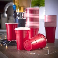 Merkloos Beerpong - 50 Stuk(s) - Red Cups Inc. 3 Ballen - Beerpong Drankspel - Plastic Bekers - Beer Pong -Keukenbenodigdheden Winkel 1200x1200 594