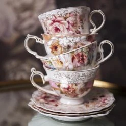 Clayre & Eef Kop En Schotel 200 Ml Roze Wit Porselein Rond Bloemen Servies Cadeau Voor Haar Cappuccino -Keukenbenodigdheden Winkel 1200x1200 610