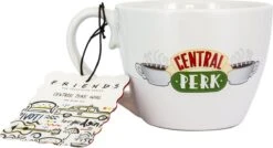 Friends Central Perk Cappuccino Mok -Keukenbenodigdheden Winkel 1200x652 1