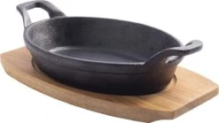 Gusta - Gietijzer Pannetje - Met Onderzetter Plank - 22,5x12cm