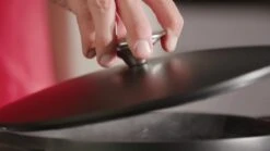 Tefal Trattoria Braadpan - Ø28 Cm - Inclusief Deksel 37 Tefal Trattoria Braadpan - Ø28 Cm - Inclusief Deksel -Keukenbenodigdheden Winkel 1200x674 9