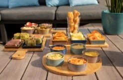 Cosy & Trendy Serveerplank Bamboe Dia 25 Cm Met 5x Luxe Hapjes/saus/tapas Schaaltjes -Keukenbenodigdheden Winkel 1200x778