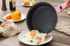 Royalty Line Inductie Pannenset - Luxe 14-delige Pannenset Marmeren Coating - Pannen Met Afneembare Handvaten - Oven-Ready - PFAS-Vrij - Voor Alle Warmtebronnen - Afneembare Koudgrepen - Antiaanbaklaag - Koekenpan Met Glazen Deksels - Roze -Keukenbenodigdheden Winkel 1200x799 33