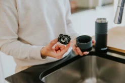 Kambukka Etna Grip Thermosbeker 500 Ml - Makkelijk Reinigen - Lekvrije Koffiebeker - Zwart 23 Kambukka Etna Grip Thermosbeker 500 Ml - Makkelijk Reinigen - Lekvrije Koffiebeker - Zwart -Keukenbenodigdheden Winkel 1200x800 1