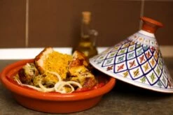 CRAFLAIR ~ Tajine ~ Ø 30 Cm ~ Geschikt Voor Inductie - Adapter ~ Handgemaakt ~ Geglazuurd Keramiek -Keukenbenodigdheden Winkel 1200x800 156