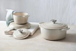 Le Creuset Steelpan - Met Deksel - Tradition - Meringue - ø 18 Cm / 1.8 Liter -Keukenbenodigdheden Winkel 1200x800 176