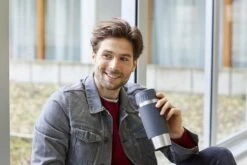 Tefal Travel Mug Easy Twist Thermobeker - Antraciet - 0,36 Liter 17 Tefal Travel Mug Easy Twist Thermobeker - Antraciet - 0,36 Liter -Keukenbenodigdheden Winkel 1200x800 23