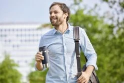 Tefal Travel Mug Easy Twist Thermobeker - Antraciet - 0,36 Liter 21 Tefal Travel Mug Easy Twist Thermobeker - Antraciet - 0,36 Liter -Keukenbenodigdheden Winkel 1200x800 25