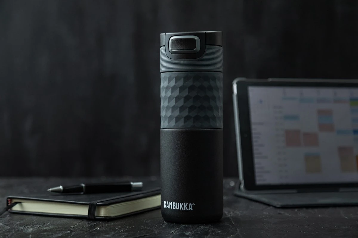 Kambukka Etna Grip Thermosbeker 500 Ml - Makkelijk Reinigen - Lekvrije Koffiebeker - Zwart 8 Kambukka Etna Grip Thermosbeker 500 Ml - Makkelijk Reinigen - Lekvrije Koffiebeker - Zwart - Afbeelding 8