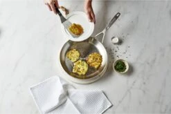 Demeyere Industry Pannenkoekenpan - Ø 26 Cm 9 Demeyere Industry Pannenkoekenpan - Ø 26 Cm -Keukenbenodigdheden Winkel 1200x801 10