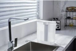 Philips Water Instant Water Filter - 3 L Inhoud, 1 L/min Snelle Doorstroming, Oplaadbaar Via USB-C -Keukenbenodigdheden Winkel 1200x806 1