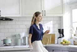 Philips Water Instant Water Filter - 3 L Inhoud, 1 L/min Snelle Doorstroming, Oplaadbaar Via USB-C -Keukenbenodigdheden Winkel 1200x806