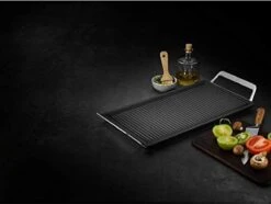 AEG MASTERY COLLECTION Plancha A9HL33 - Grillplaat - Gegoten Aluminium - 22 X 43 Cm -Keukenbenodigdheden Winkel 1200x902 3