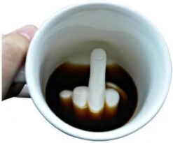 Merkloos Middelvinger Koffiemok - Grappig - Creatief - Perfect Cadeau - Humor - Thee - Melk - Keramiek -Keukenbenodigdheden Winkel 1200x997