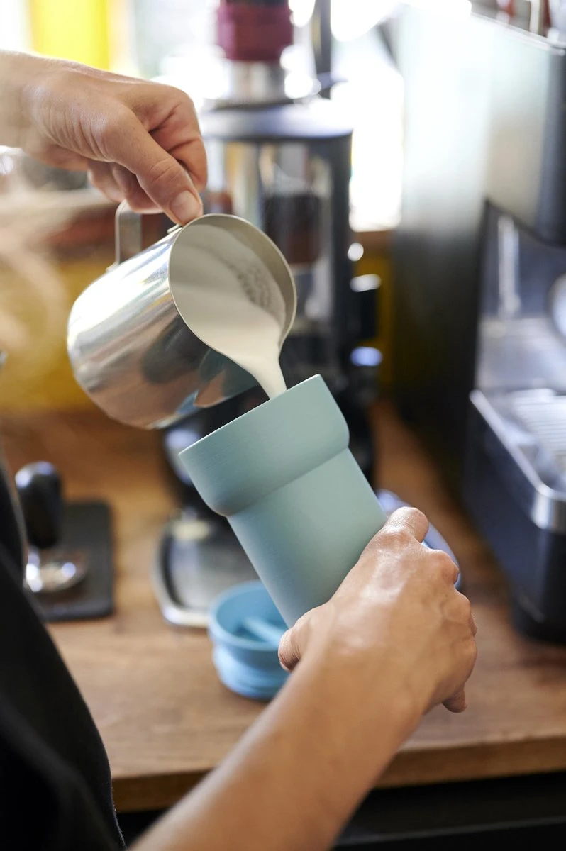 Mepal Isoleerbeker Ellipse 375 Ml – Houdt Je Drankje 4 Uur Warm En 8 Uur Koud – Titanium – Koffiebeker To Go – Lekdicht – Thermosbeker 2 Mepal Isoleerbeker Ellipse 375 Ml – Houdt Je Drankje 4 Uur Warm En 8 Uur Koud – Titanium – Koffiebeker To Go – Lekdicht – Thermosbeker - Afbeelding 2