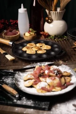 Blackwell Poffertjespan - Met Houten Steel - Gietijzer - ø 24 Cm -Keukenbenodigdheden Winkel 799x1200 10