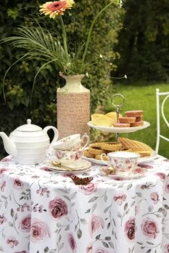 Clayre & Eef Kop En Schotel 200 Ml Roze Wit Porselein Rond Bloemen Servies Cadeau Voor Haar Cappuccino -Keukenbenodigdheden Winkel 801x1200 6